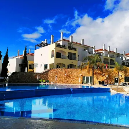 Apartment Ariellecosy Holiday Home With Pool דירה *
