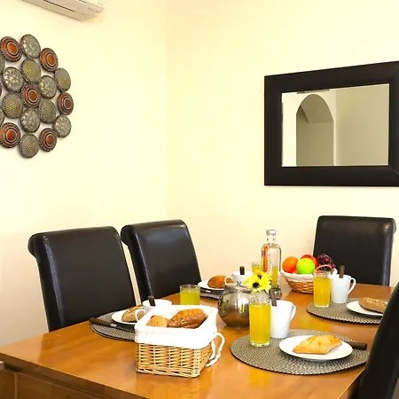 شقة Apartment Ariellecosy Holiday Home With Pool *